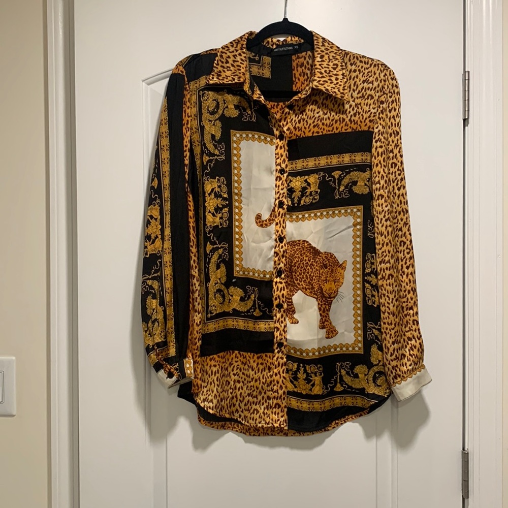 Pretty Little Thing Cheetah blouse!